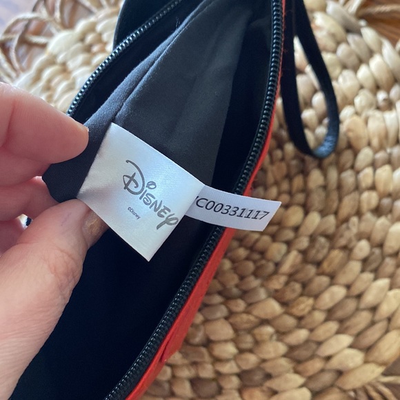 Loungefly Mickey Mouse Wristlet Wallet Clutch Purse Cosmetic Bag - Picture 3 of 8